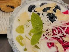-ommo cafe(半岛城邦店)