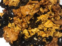 -大胡同天津菜·海肠捞饭·津门皮皮虾锅贴一绝(西姜井店)