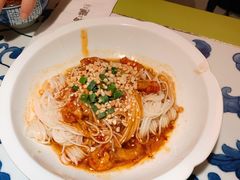 小龙虾拌面-桂满陇天书(南京德基旗舰店)
