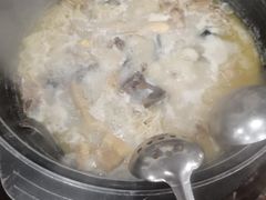 -侠成水上农庄(工业大道店)