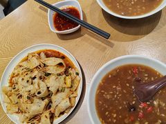 -三好食堂(煎饺·馄饨·肉饼米线·盛世广场店)