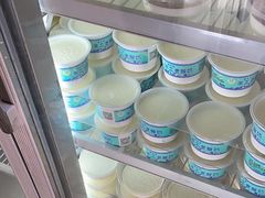 -雪露酸奶