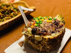 -老滇山寨•云南特色菜•地方菜•民族风情歌舞表演(金碧店)