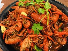-川流不息·地道川菜·小龙虾(松东路店)