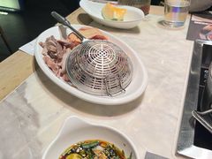 -尚尚仙·酸汤猪手·猪肚鸡火锅(华联万柳购物中心店)