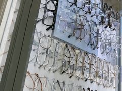 -潘多拉眼镜·蔡司依视路明月(潘家园店)