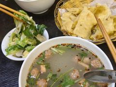 -何胖子丸子汤(南海街店)