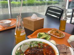 -兰河巷牛肉面(曲江店)