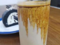 -Line 咖啡(石厦花园店)