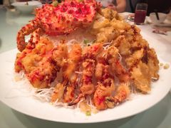 黑松露焗阿拉斯加蟹-唐宫海鲜舫