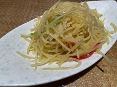 尖椒土豆丝-渝信川菜(西单店)