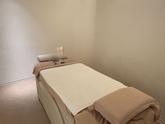 -左右Massage/Spa(长寿路店)