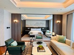 -深圳星河丽思卡尔顿酒店