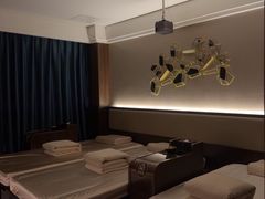 -新偶像健康汇•水疗SPA•豪华自助餐(世界城店)