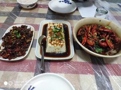 -吴记口味馆