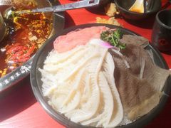 -谭鸭血老火锅(万象九宜城店)