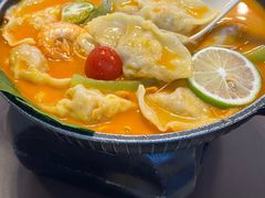 冬阴功汤饺锅-袁记云饺的猜想(东方宝泰首店)