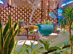 -théATRE茶聚场·餐厅(环球金融中心店)