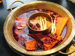 -王婆乔鲜鱼自助火锅(蜀汉路店)