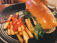 牛肉汉堡-么哈MOJAR(北京五道口店)