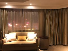 -武汉汉口火车站东方建国大酒店