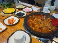-红辣椒八爪鱼特色韩国料理专门店(远景路旗舰店)