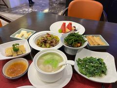 -海源北999中餐厅·昆明龙达温德姆花园酒店