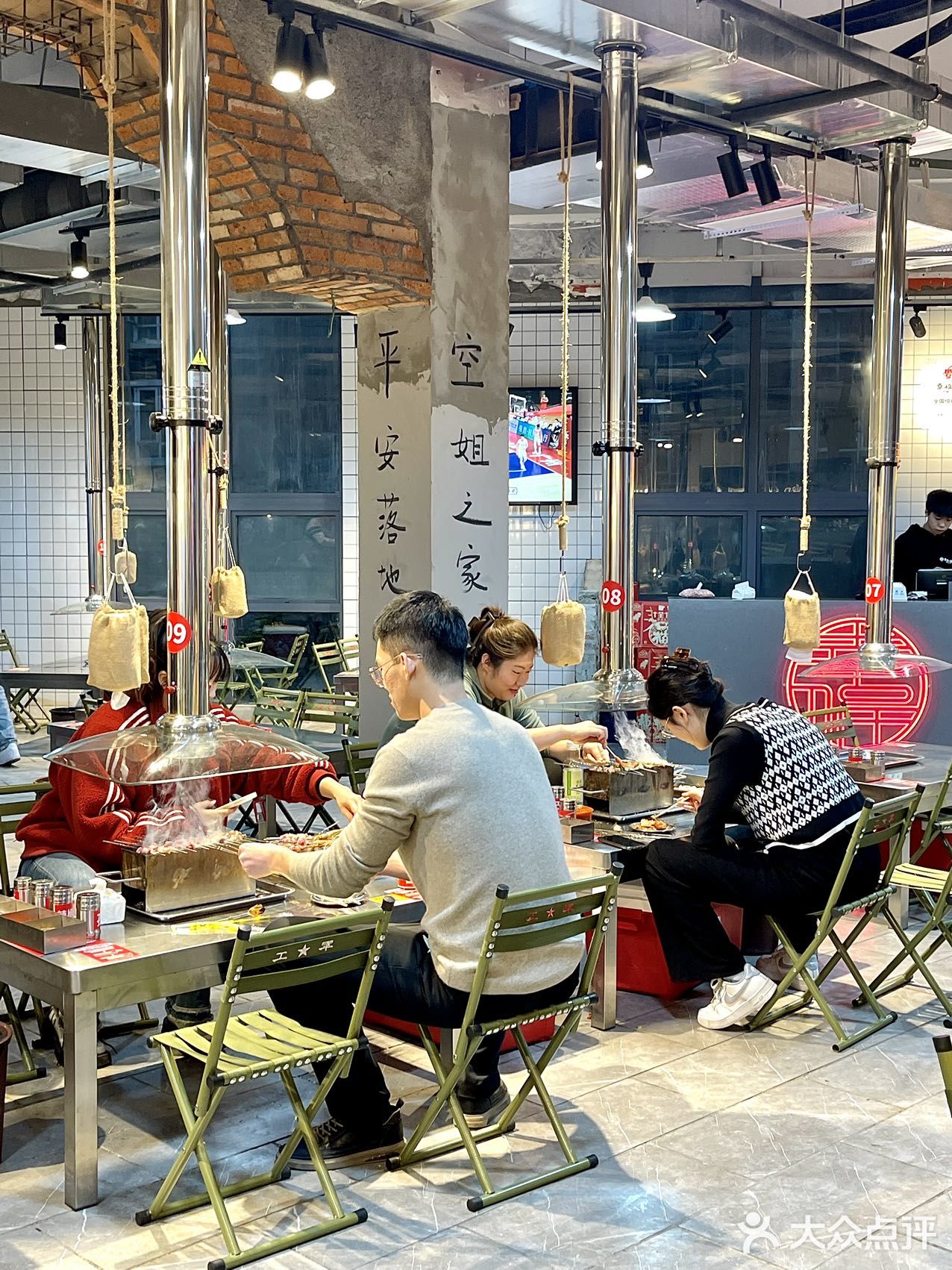 来成都必吃的幸福小串 | 超正宗东北烧烤味～