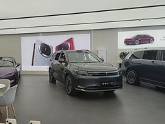 -华为智能生活馆(上海金桥国际商业广场)