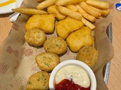 -菲滋意式餐厅(富阳东方茂店)