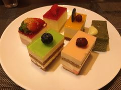 -OPEN開全日自助餐厅·西餐·海鲜(佛山希尔顿酒店)