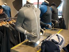-UNDER ARMOUR(八达岭奥莱店)