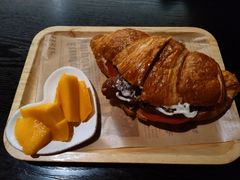 -V&A cafe