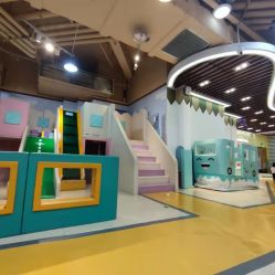 -多多淘儿童体验中心(重庆来福士店)