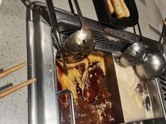 -海底捞火锅(曹安公路店)