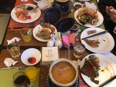 -岷山饭店-芝芝自助餐厅