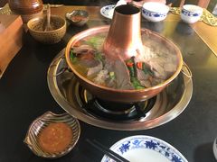 牦牛肉火锅-陀岗美食·云南藏式特色餐厅