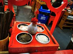 -谭鸭血老火锅(七宝万科广场店)