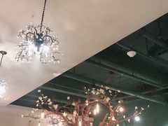 -梧桐树下(云锦世家店)