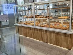 -焙丽拾光(麦凯乐直营店)