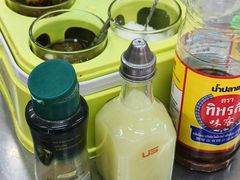 -榮泰米粉湯(Left Shop)