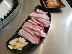 -彝人部落火盆烧烤(原内环足球场店)