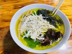 鸡丝米线-越洋肖氏老米线(杨家坪店)