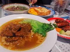 沙爹牛肉公仔面-敏华冰厅(平安金融中心店)
