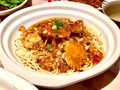 -肥肥虾庄·金牌油焖大虾(汉街SKP店)