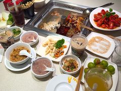 -海底捞火锅鲜切牛肉主题店(长寿路店)