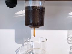 -Line 咖啡(石厦花园店)