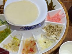 -怪噜范·老贵阳街头名小吃(鸿通城店)