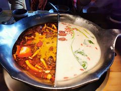 台式麻辣锅-湊湊火锅·茶憩(杭州湖滨银泰in77店)