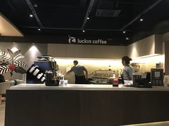 -瑞幸咖啡(新世界中心店)